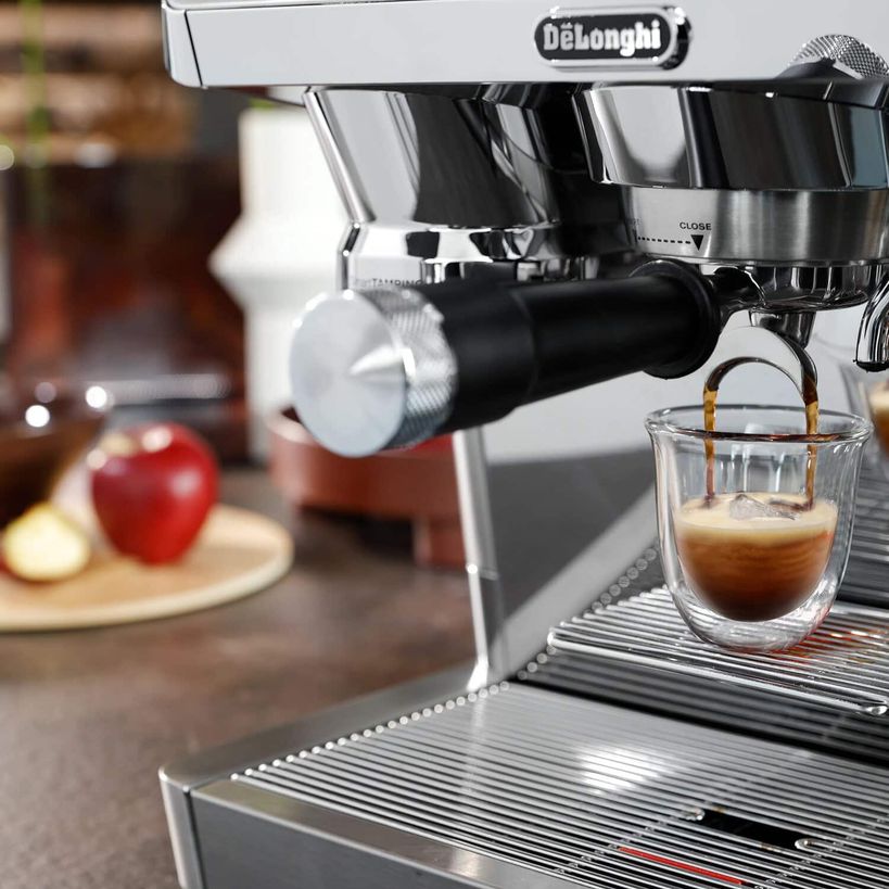DeLonghi La Specialista Maestro Bean to Cup Coffee Machine - Silver | EC9885.M