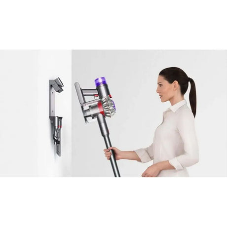 Dyson V8 Advanced Cordless Stick Vac Vacuum Cleaner | 492637-01