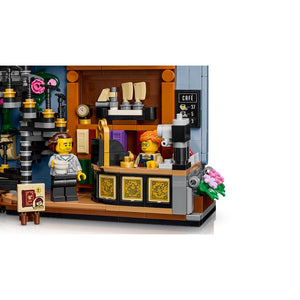 Lego Icons Bookstore: Book Nook | 11379