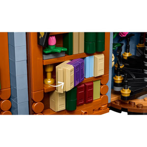 Lego Icons Bookstore: Book Nook | 11379