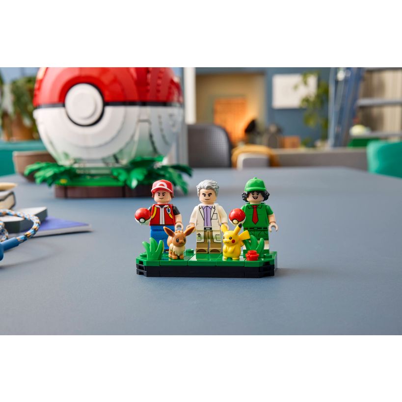 Lego Pokémon Iconic Trainer Moments Poké Ball | 72154