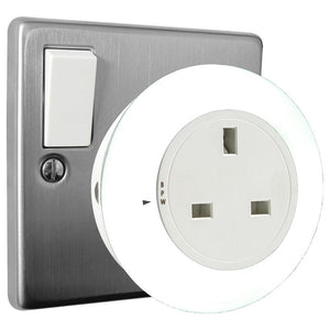 Unicom Plug Through Colour Change Night Light | UNC68389