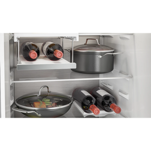 Blomberg 186.5cm Tall Larder Fridge - White | SND568VP