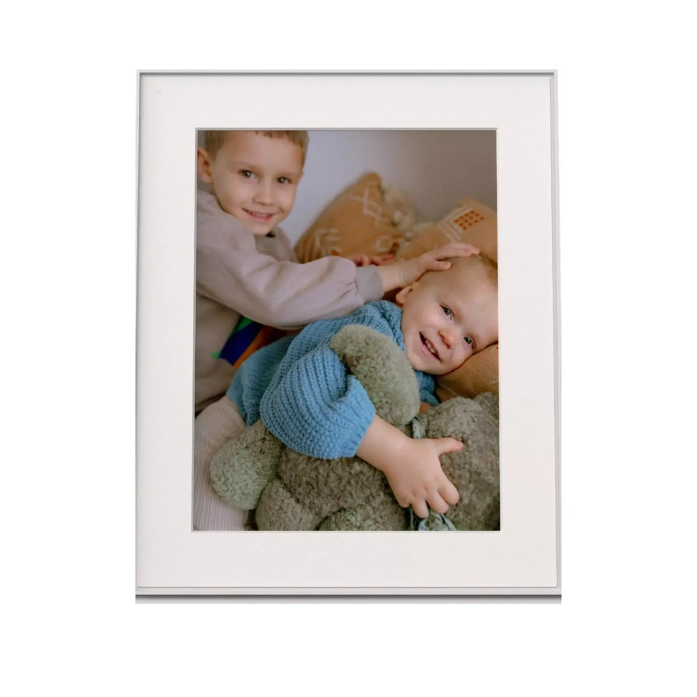 Aura Walden 15 Inch Digital Photo Picture Frame - Clay with Paper Mat | AF115-MWHT