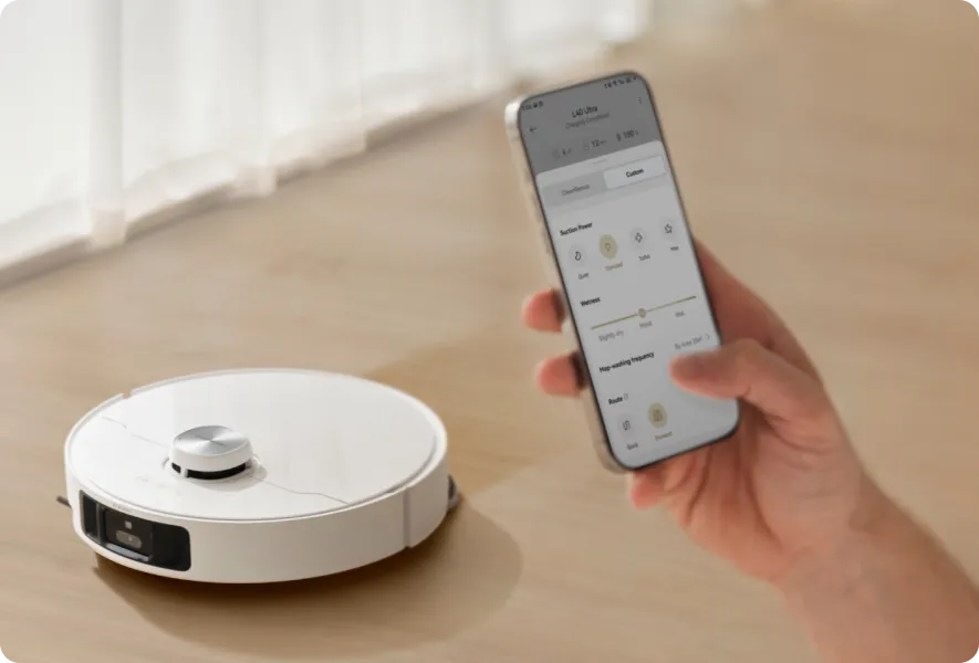 Dreame L40 Ultra Robot Vacuum Robotic Vac and Mop with Self-Cleaning and Auto-Empty | RLX53SE