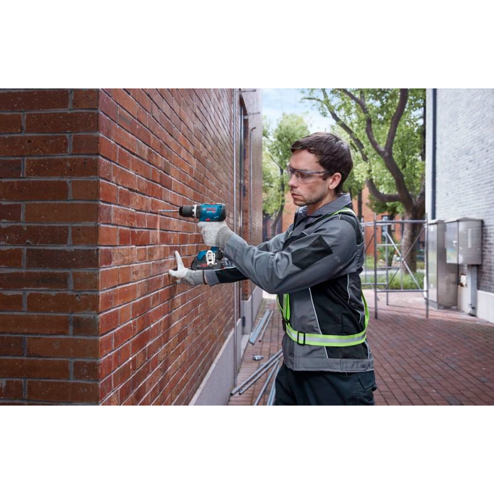 Bosch 18V Combi Drill with 2 x 4.0Ah Li-Ion Batteries | XMS25COMBIB