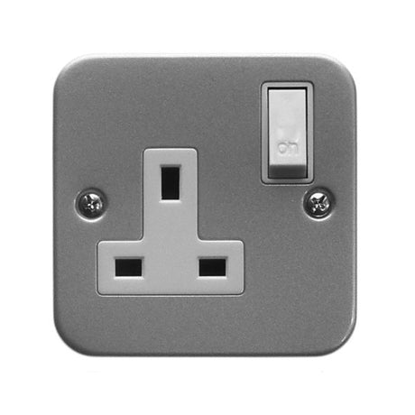 Powermaster 1 Gang 13 Amp Switched Metal Clad Socket | 1798-02