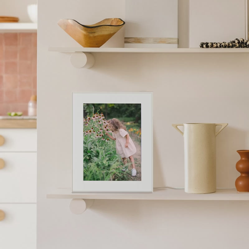 Aura Walden 15 Inch Digital Photo Picture Frame - Clay with Paper Mat | AF115-MWHT