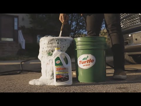 Turtle Wax Zip Wax Concentrated Wash and Wax Car Shampoo 1 Litre | PRR.ATW52580